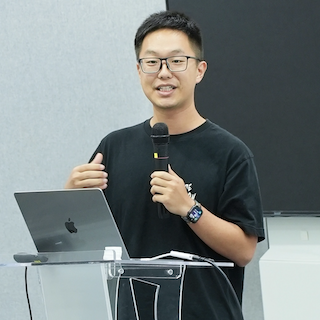 photo of Bean Deng