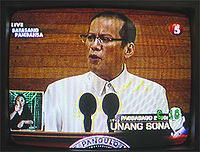 Noy-sign-language.jpg